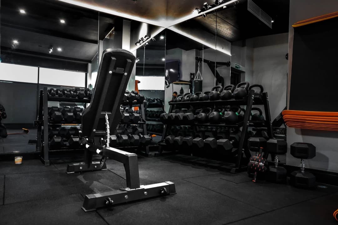 WOMEN'S FITNESS / BOXING